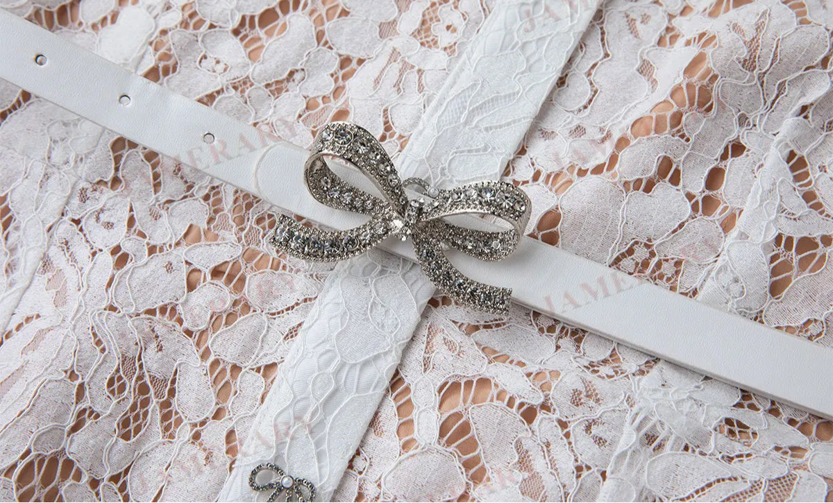 Vestido Longo de Renda Estilo Sereia – Elegância e Sofisticação em Cada Detalhe