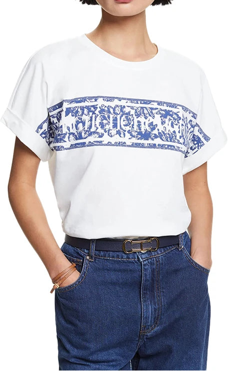 Camiseta CHCH Feminina Clássica em Algodão com Estampa Tipográfica