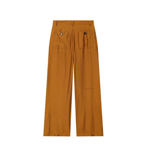 Conjunto de Alta Sastria com Camisa de Gola Arredondada, Cinto e Calça Fluida com Bolsos