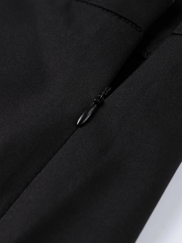 Conjunto Elegante – Blazer com Laço e Saia Mini A-Line