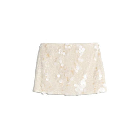 Conjunto com Saia Mini Brilhante e Top Halter Bordado à Mão