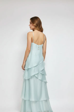 Vestido Longo em Cetim com Babados em Camadas