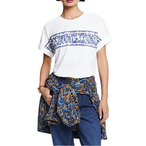 Camiseta CHCH Feminina Clássica em Algodão com Estampa Tipográfica