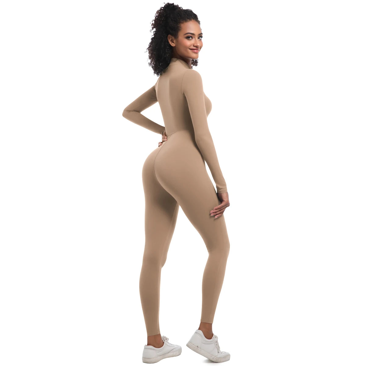 Macacão Fitness Feminino com Zíper Frontal – Modelagem Anatômica e Performance Elegante