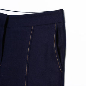 Conjunto Feminino – Blazer Curto com Botões Decorativos e Calça Reta Casual |