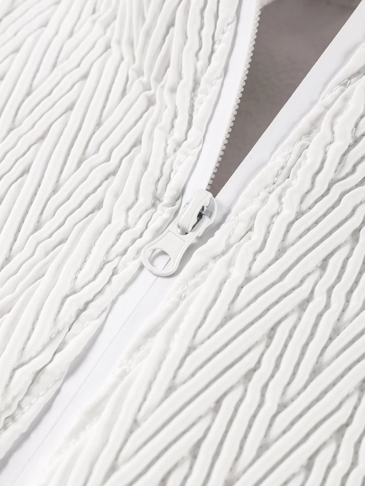 Macacão Feminino Elegante, Proteção Impermeável e Design de Inverno