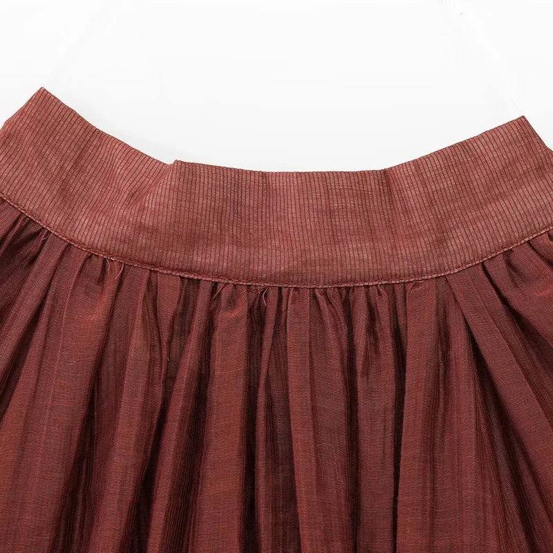 Vestido Curto com Transparência – Babados Delicados e Caimento Impecável