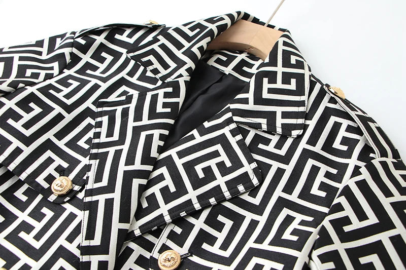 Trench Coat Luxo Tecido Estruturado - Monograma