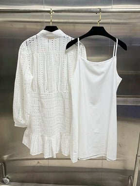 Vestido Curto  e Manga Bufante – Sofisticação Moderna com Toque Romântico