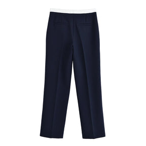Conjunto Feminino Versátil – Blusa Básica com Recortes e Calça Reta Cintura Alta