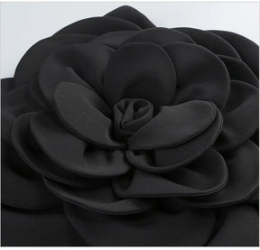 Vestido com Design Floral Volumoso