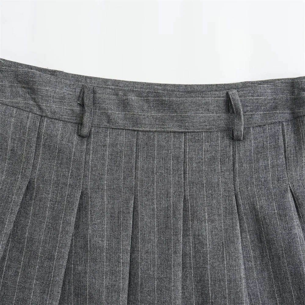 Conjunto Blazer e Saia Alfaiataria - Novidade