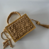 Bolsa Baú de Palha Estruturada com Alça de Corrente