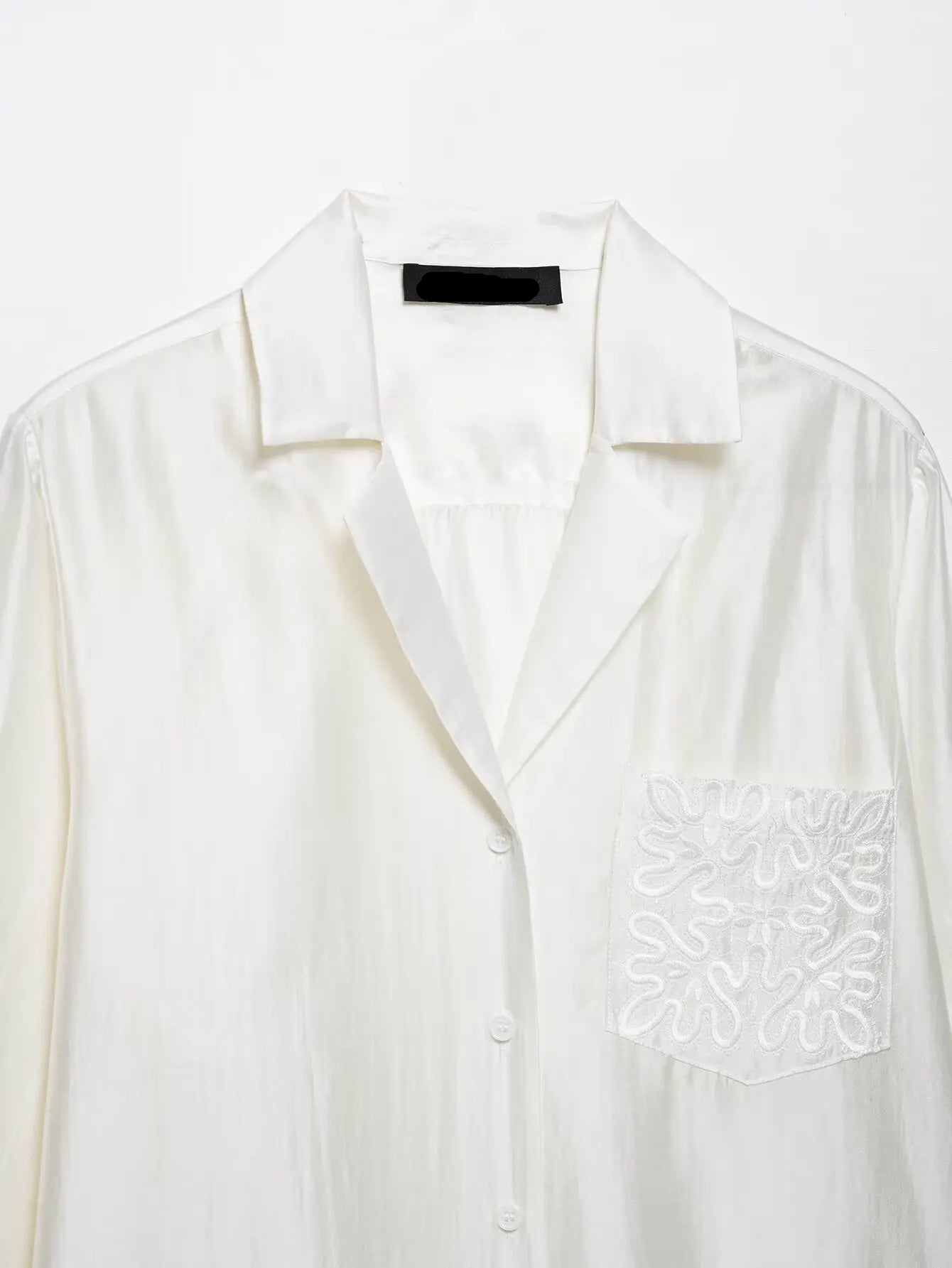 Camisa Elegante de Manga Longa – Modelagem Solta e Minimalista