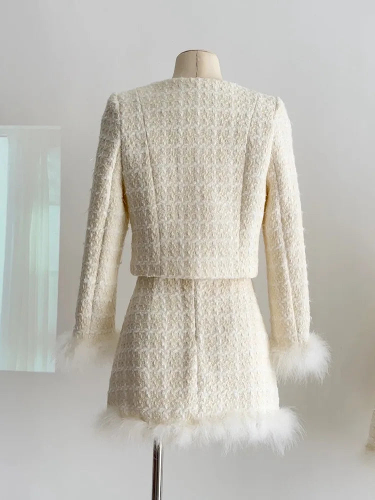 Conjunto Blazer Tweed e Pluma - Novidade