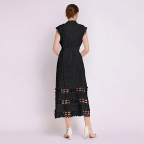 Vestido Elegante Slim – Renda Bordada e Gola Alta