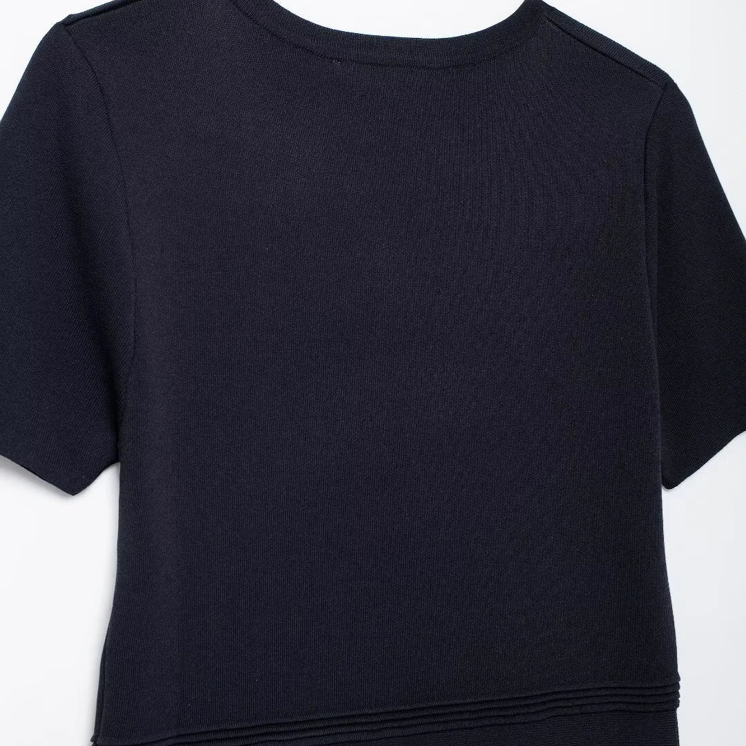 Mini Vestido Vintage com Plissado Elegante – Perfeito para Noite e Verão