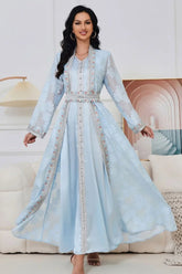 Conjunto – Vestido com Camada Externa de Elegância Sutil