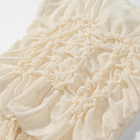 Top Modelo Escultural com Drapeado Delicado e Decote em V – Silhueta Elegante e Ajuste Modelado