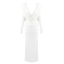 Vestido Longo Marrom com Gola Drapeada e Manga Longa