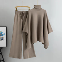 Conjunto de Tricô com Gola Alta e Calça Pantalona