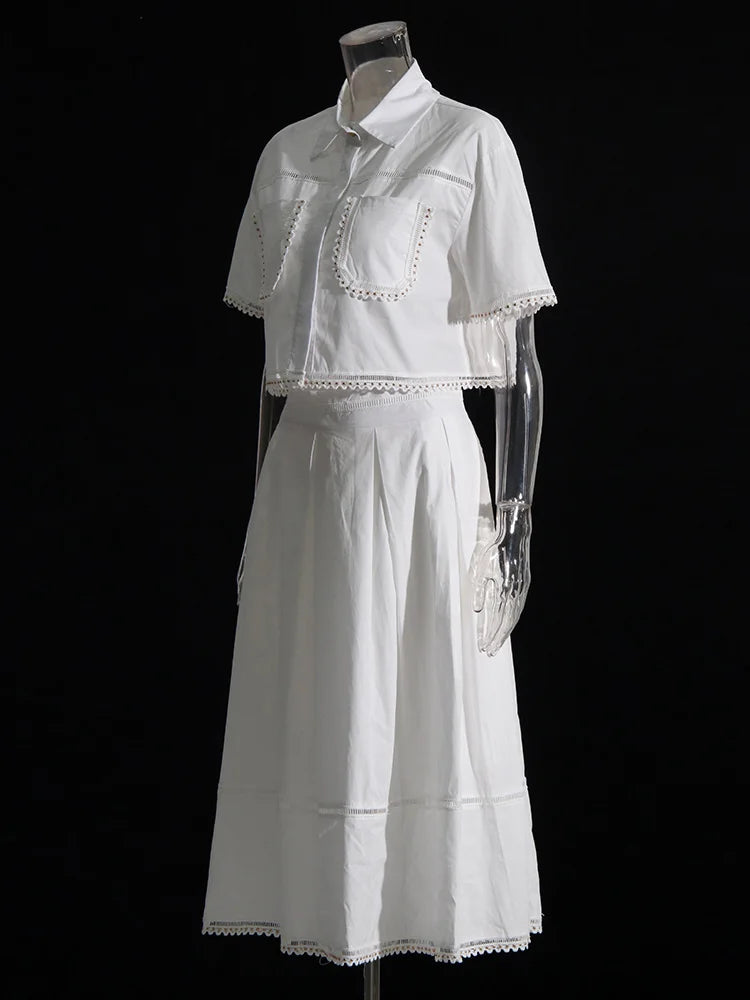 Conjunto Slim de Duas Peças - Detalhes bordados na Renda