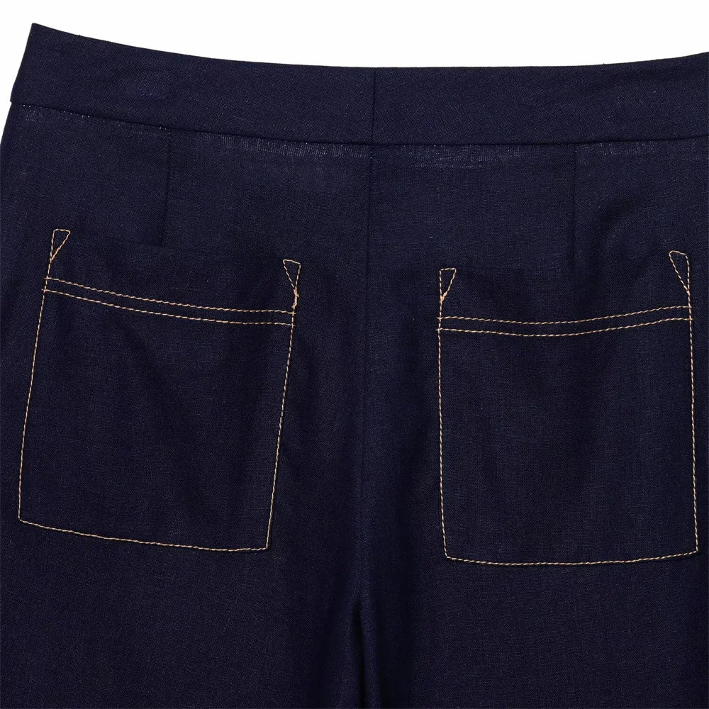 Conjunto Feminino – Blazer Curto com Botões Decorativos e Calça Reta Casual |