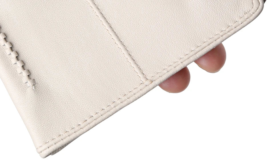 Luvas Femininas em Pelica (Couro de Ovelha) com Forro Aveludado e Toque para Tela – Elegância de Inverno