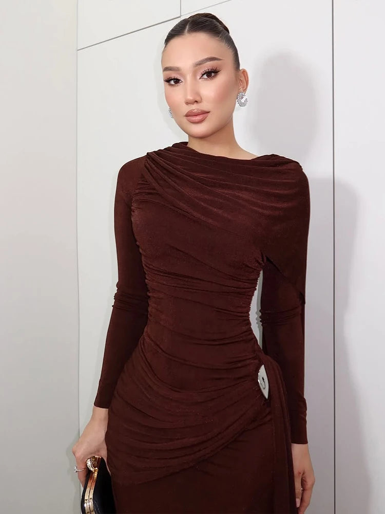 Vestido Longo Ajustado ao Corpo de Manga Longa com Franzido e Fita Lateral