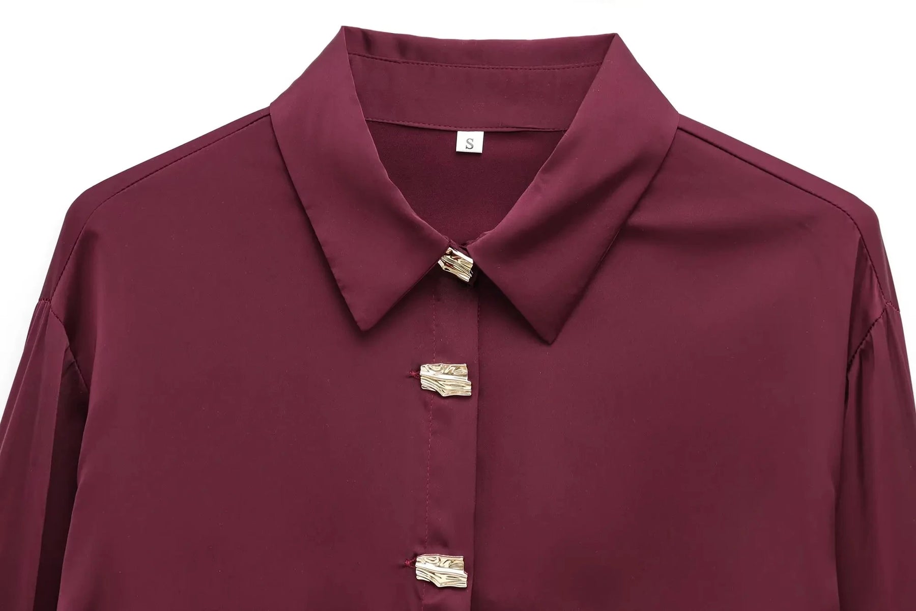 Camisa Vinho com Botões Dourados