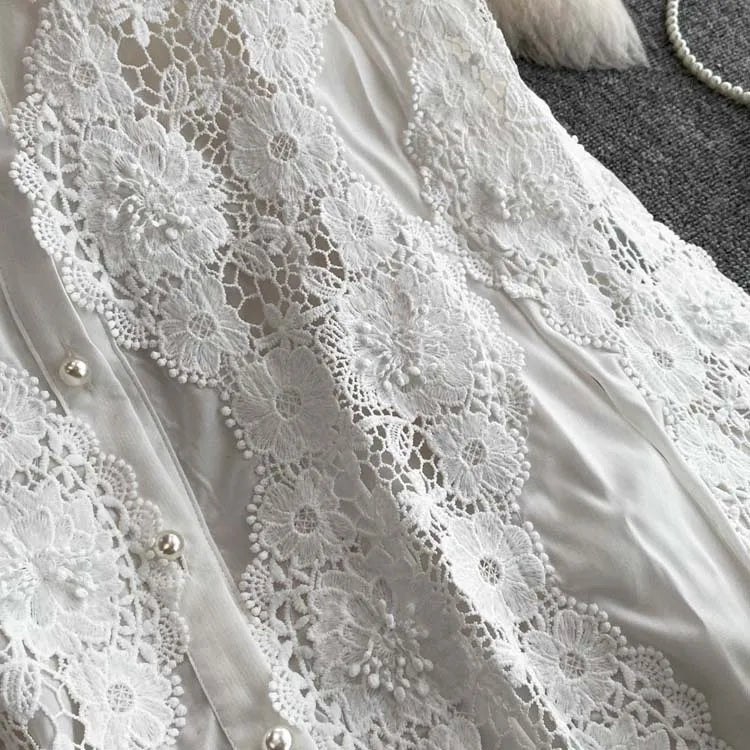 Conjunto bordado delicado - Calça e camisa