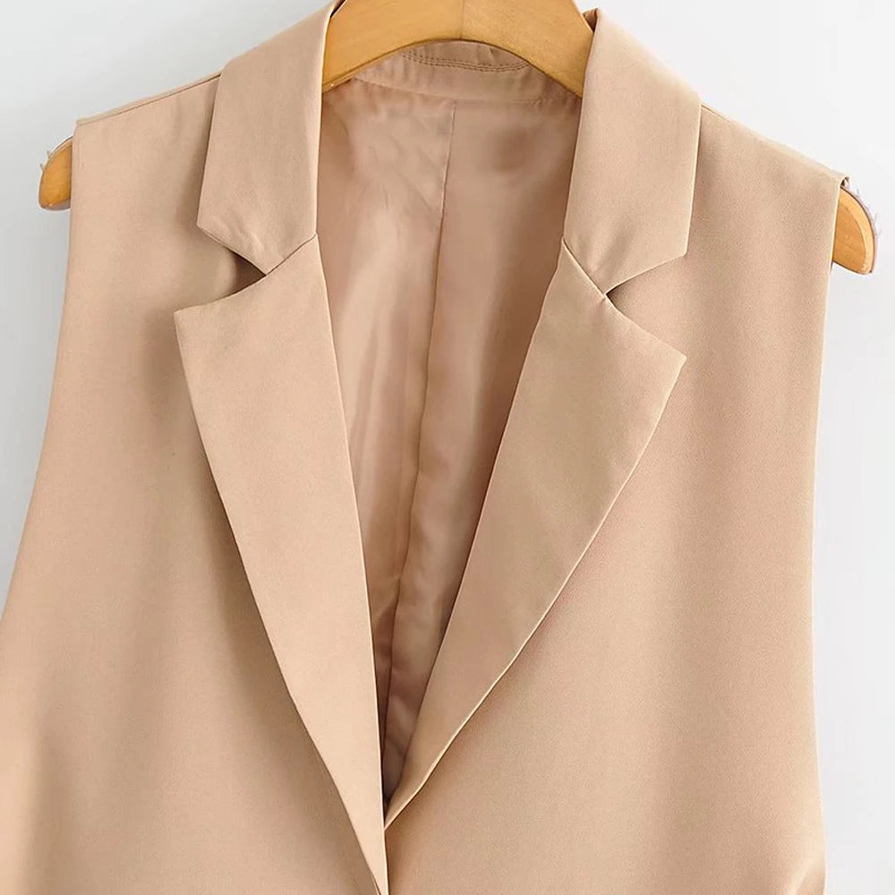 Colete com Cinto Alfaiataria - Novidade