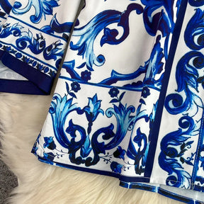 Conjunto Fashion Primavera - Camisa e Shorts com Estampa de Porcelana Azul e Branca