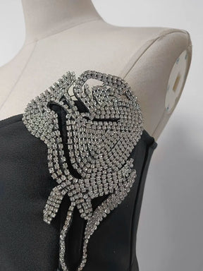 Vestido Bordado á Mão – Estilo e Elegância