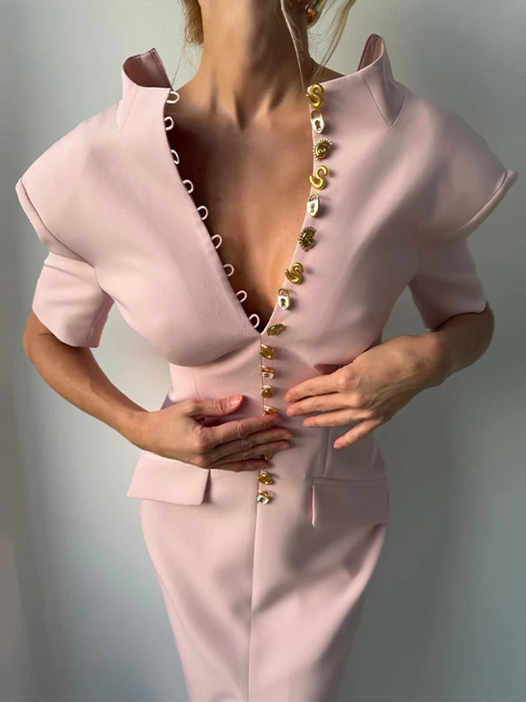 Vestido Midi Alfaiataria com Botões Dourados e Ombreira