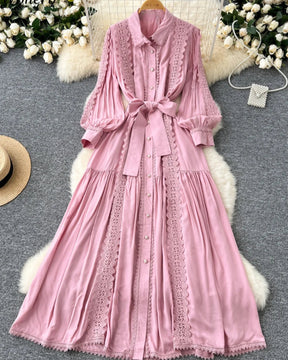Vestido Longo com Renda e Botões Frontais – Modelagem A-line e Cintura Ajustável
