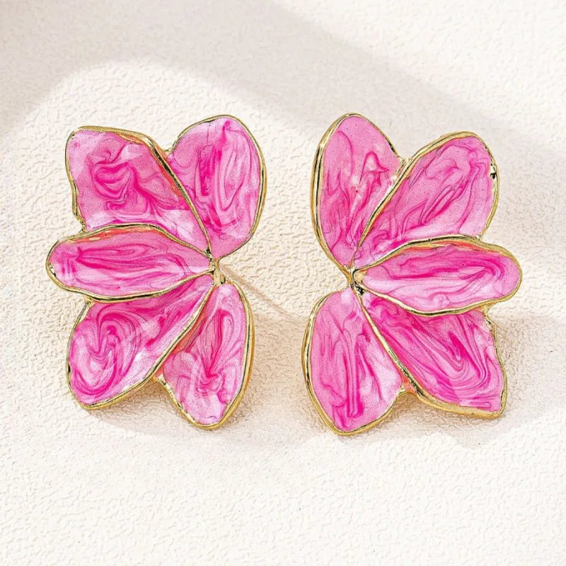 Brinco Flor – Delicadeza e Estilo