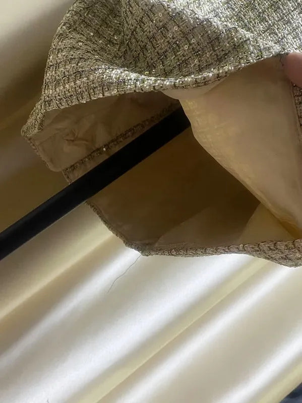 Vestido Tweed Bordado cristal - Novidade