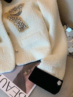 Blazer de Tweed Branco com Laço Metálico