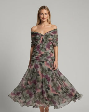 Vestido Estampa Floral, Cintura Alta e Manga Ampla