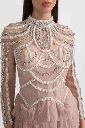 Vestido Longo - Luxo, com Bordado Feito à Mão e Saia em Camadas de Tule