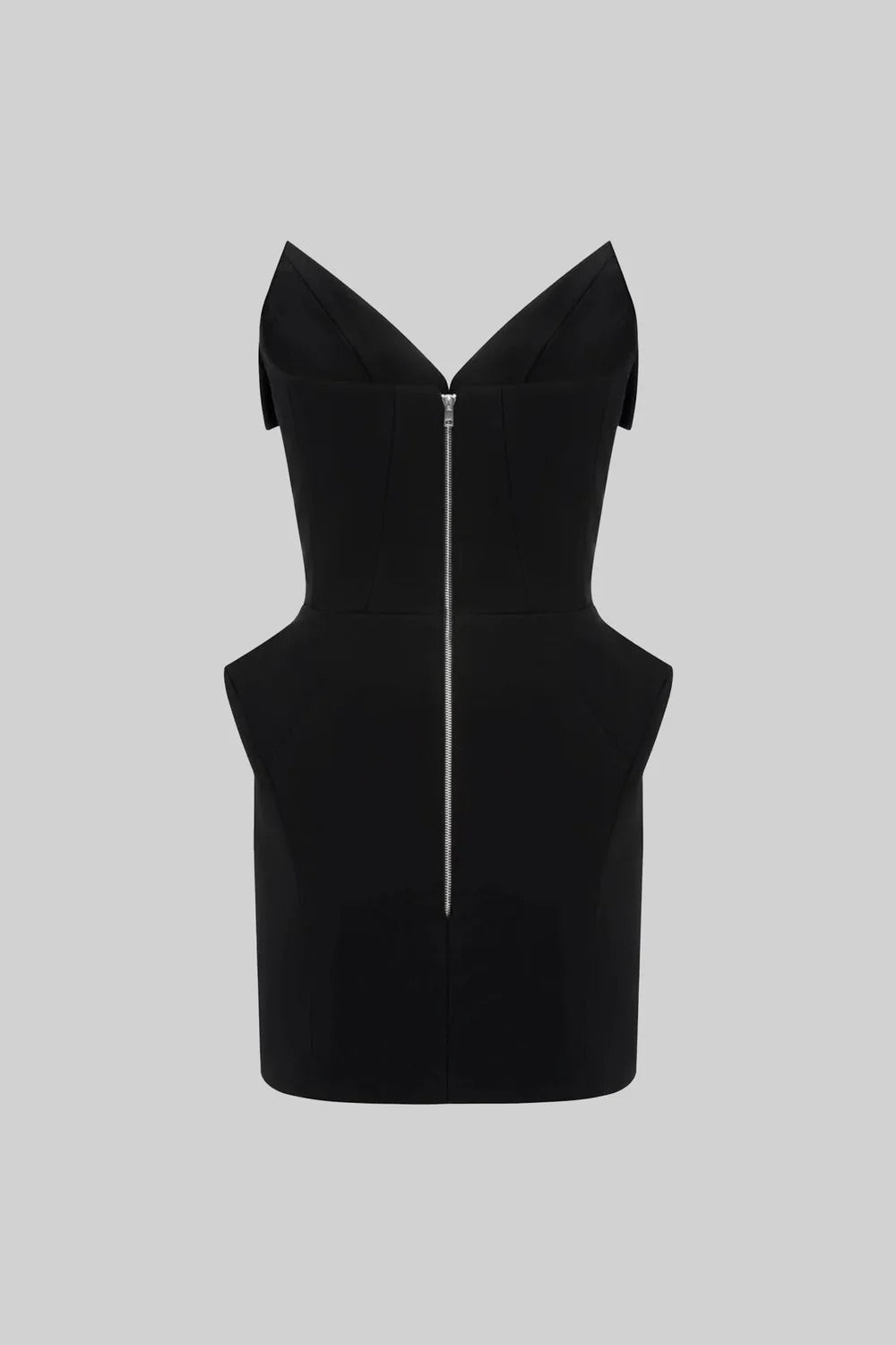 Vestido Tomara-que-Caia com Corpo Estruturado em Cetim