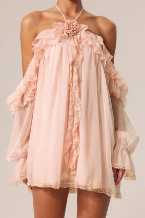 Vestido Ombro a Ombro com Flores Delicadas e Mangas em Babados