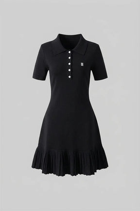 Vestido Curto Estilo Polo com Saia de Babados Pregueados