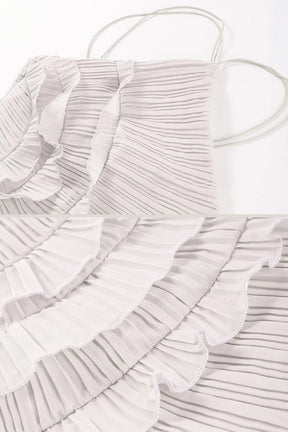 Vestido Sexy Assimétrico e Decote nas Costas – Sem Mangas, Com Babados, Cintura Alta e Modelagem Slim