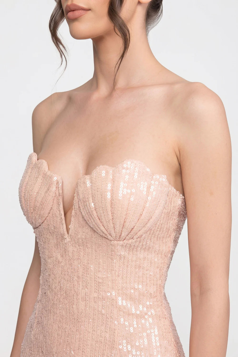 Vestido Brilho em Paetê e Modelagem Sereia