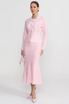 Conjunto Executivo Rosa: Casaco Estruturado e Saia Sereia Midi – Elegância