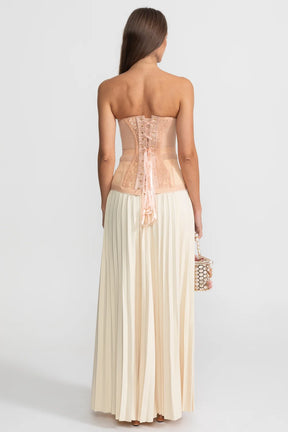 Corset Rendado Tomara que Caia Estruturado e Fecho Frontal