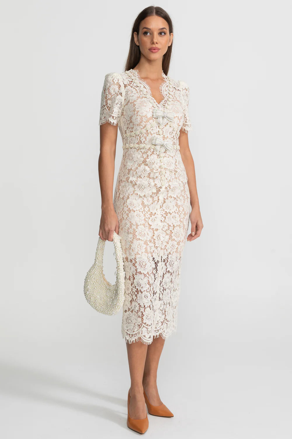 Vestido Midi em Renda Escultural com Cinto e Forro Acetinado