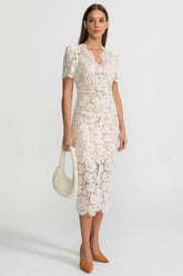 Vestido Midi em Renda Escultural com Cinto e Forro Acetinado